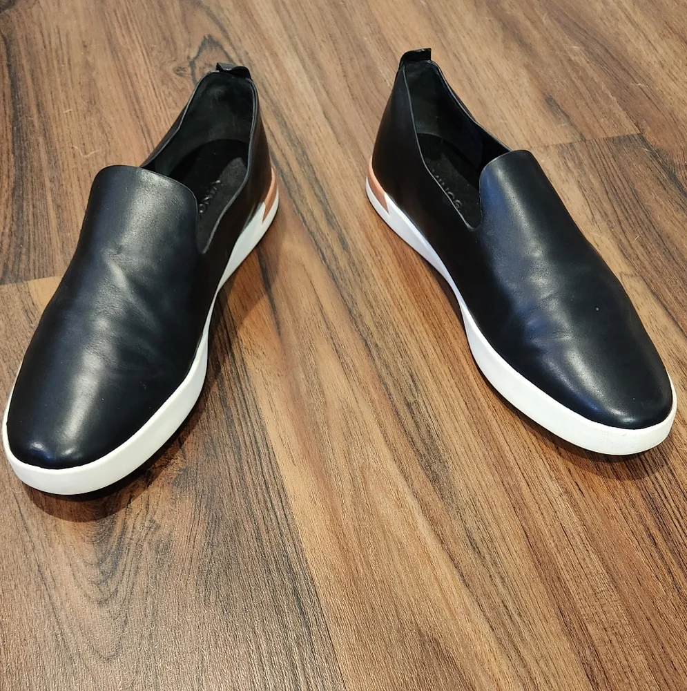 Women's Vince Leather Slip-On Loafer size 7.5 - Picture 6 of 14